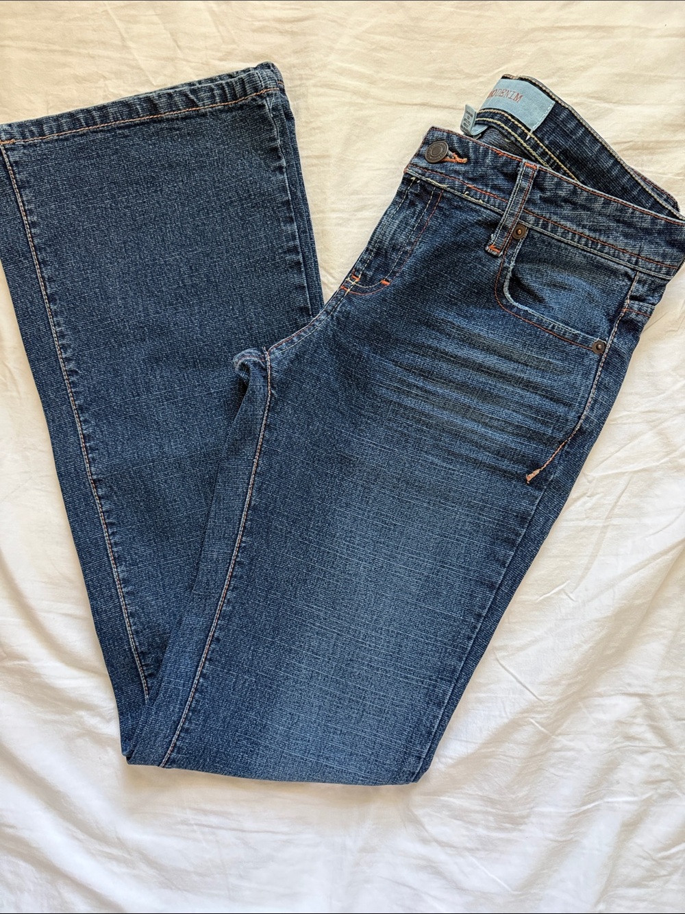 Women's Straight Leg Jeans in Dark Blue Denim
